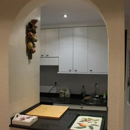 Apartment Casa Philippe With Terrace, Swimming Pool, Garage *