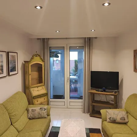 Casa Philippe With Terrace, Swimming Pool, Garage